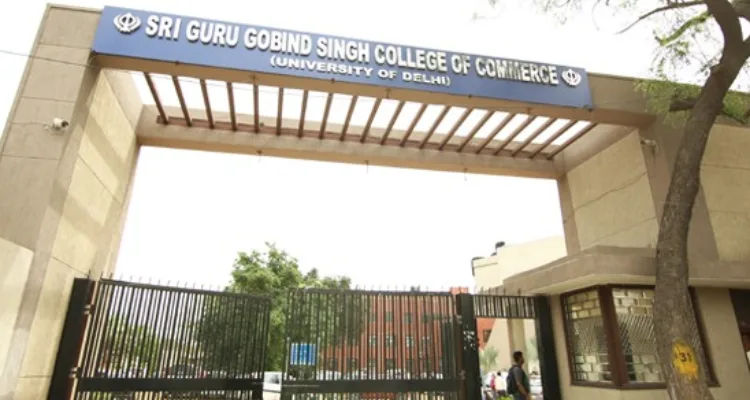 Sri Guru Gobind Singh College of Commerce campus