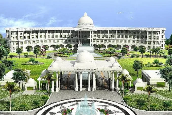 Noida International University campus