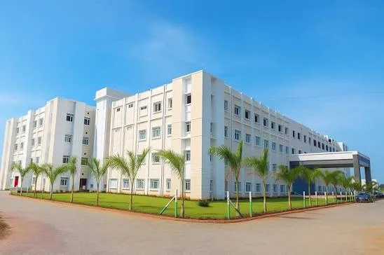Vinayaka Missions Medical College campus