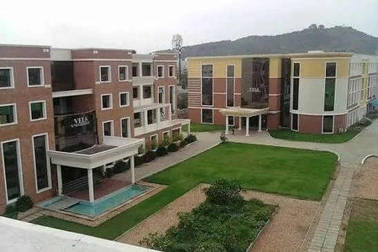 Vels University campus