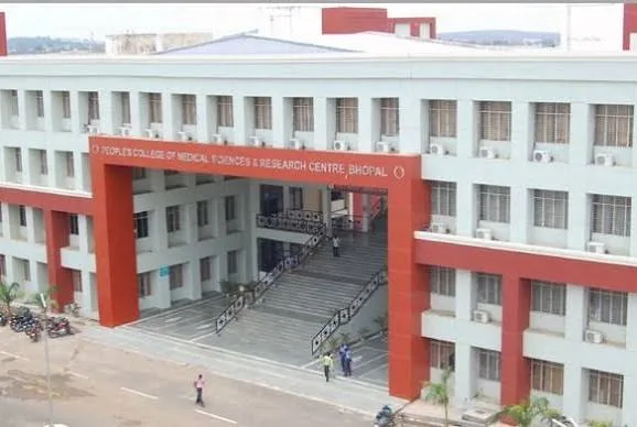 People's College of Medical Sciences campus