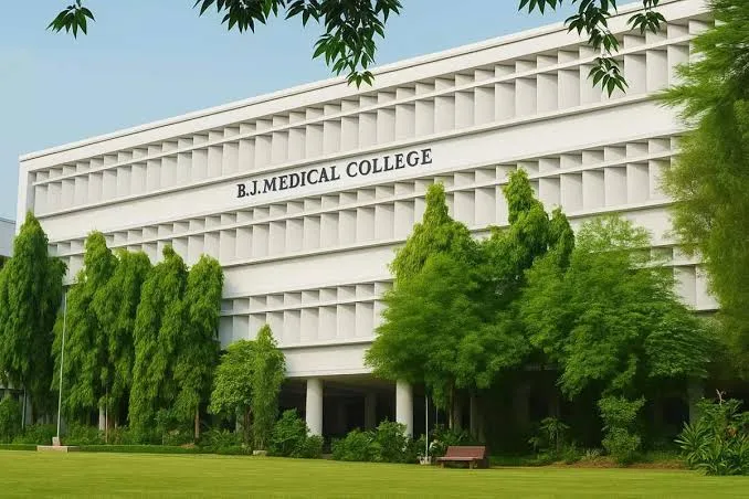 B.J. Medical College campus image